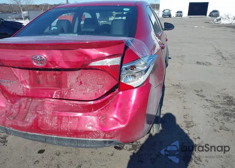 2016 Toyota Corolla S Plus z USA, uszkodzony, nr VIN 2T1BURHE1GC581753